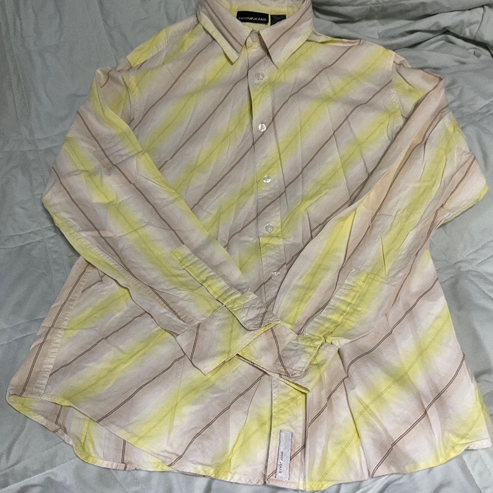 DKNYJeans long sleeve shirt size med.   M159
